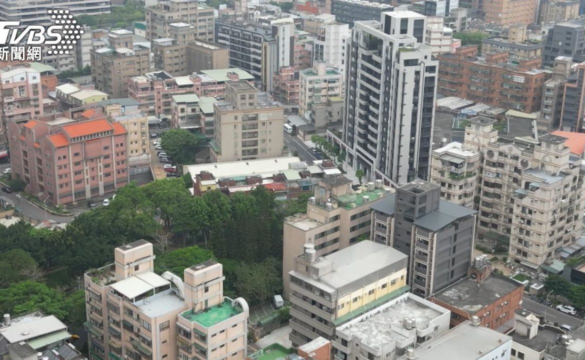 20251012085620-6bdb4392