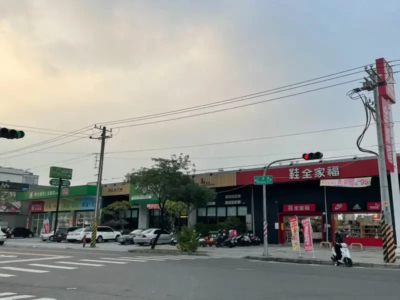 a39eb821677ff1d5de9c3165ef1f70e4